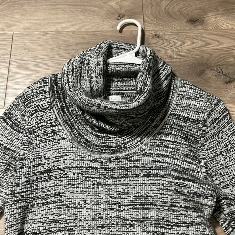 Cavlin Kelin Cowl neck knit dress, Size M - Picture 2 of 10